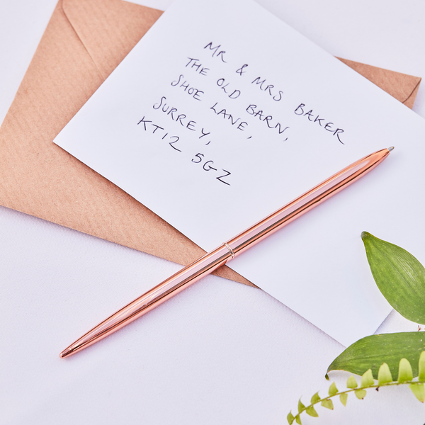 Rose Gold pen, black ink. Ideal for adding a touch of style to your wedding guestbook. Available at weddingworx.ie